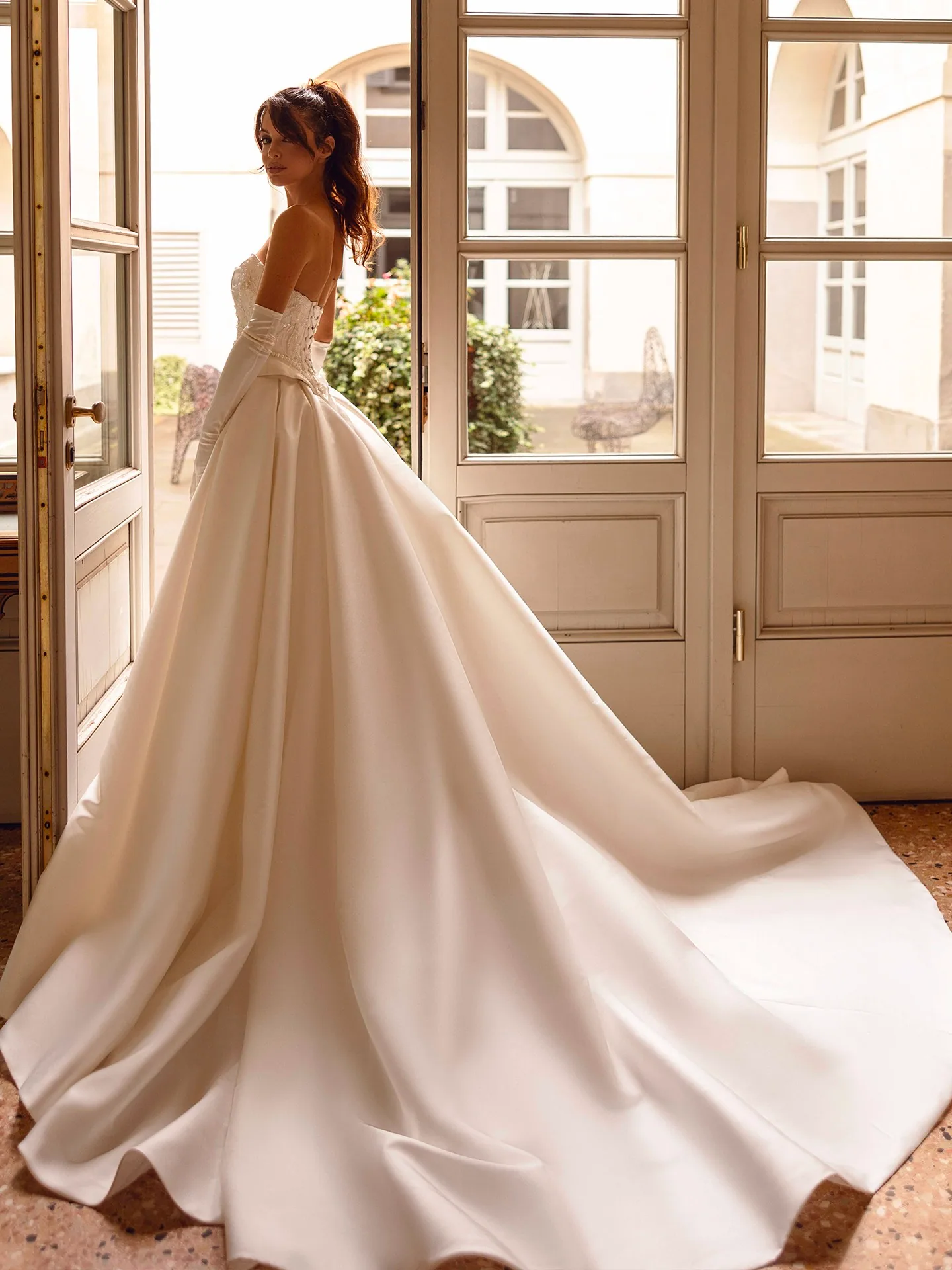 Catherine by Dominiss, view 3