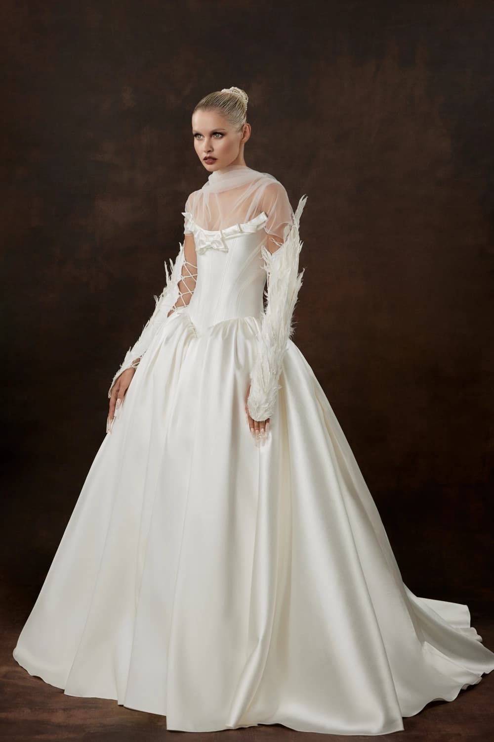 Ioanna by Rara Avis, view 3